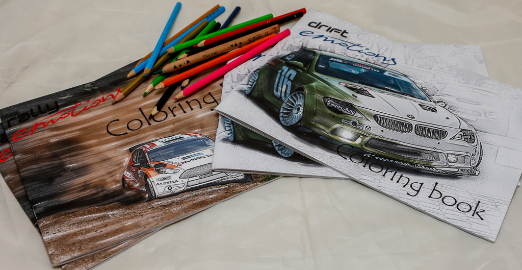 Izdotas krāsojamās grāmatas autosporta faniem!
